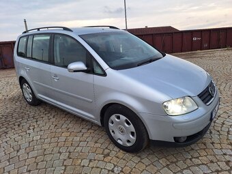 Touran 2.0 Tdi, BEZ DPF DSG,7míst, STK NOVÁ - 4
