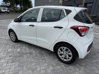 Hyundai i10 1.0i 49kw 7/2017 klima - 4