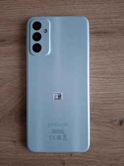 Samsung Galaxy M13 128 GB, světle modrý + ochranné pouzdro a - 4