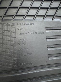 Mercedes C třída (W205) koberečky original nové - 4