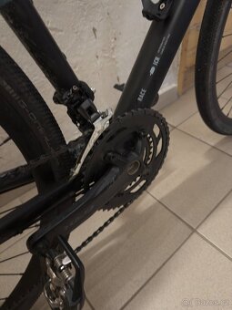 Gravel CUBE Nuroad race, vel. 61 (XL) - 4