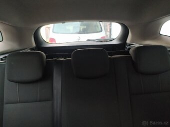 Renault Megane kombi LPG benzín-plyn 2012 - 4