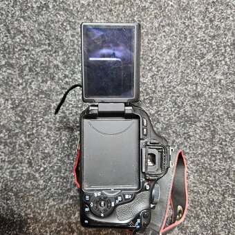 Fotoaparát Canon EOS 600D - 4