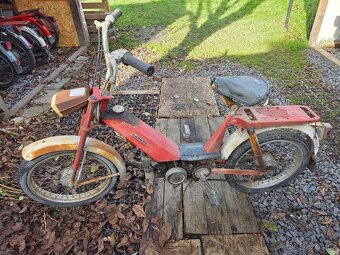 Babetta 207 s kartičkou, červená původní 5. - 4