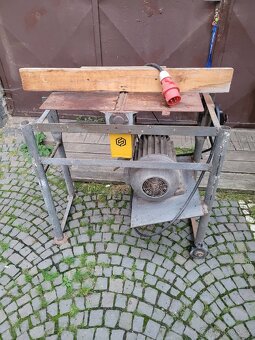 Hoblovačka srovnávačka - 4