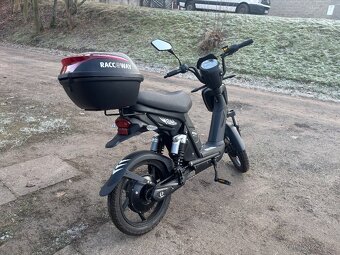 E-babeta racceway limit edice - 4