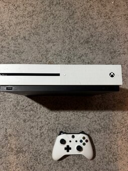 Xbox one s - 4
