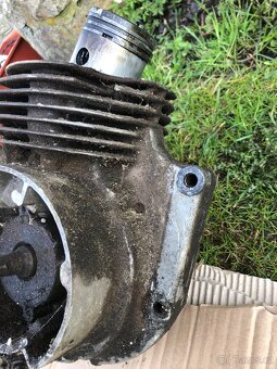 Polomotor jawa 353 - 4