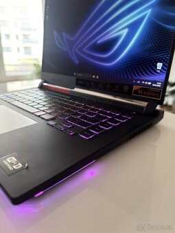 Prodám herní notebook Asus Rog Strix G513 - 4