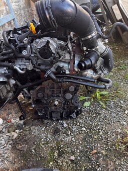 motor 2.0TDI 110KW - 4