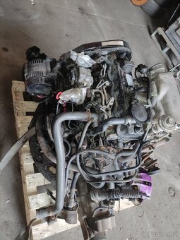 Motor 1.9 SDI AEY 47 kW, jen 187 tis km - - 4