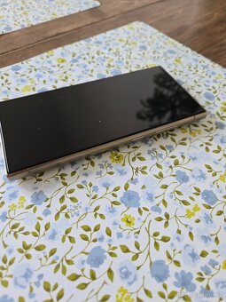 Galaxy S24 Ultra 256GB Yellow - 4