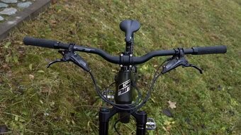 GT Force CarbonPRO - 4