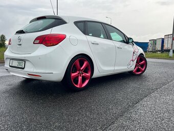 Opel Astra rok 2012 1.4 sport - 4