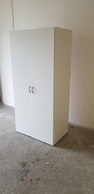PRODÁM SKŘIN - 4