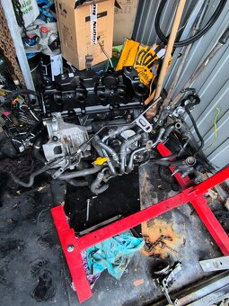 Blok motoru s klikovkou a válci 1,6 81Kw - 4