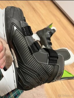 Hokejové brusle Bauer 33 - 4