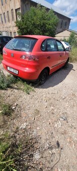 Seat Ibiza 1.2 benzin Htp , rok 2003 - 4