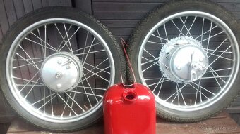 Jawa pionyr 555 - 4