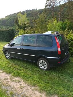 Citroën C8 jako celek náhradních dílů - 4