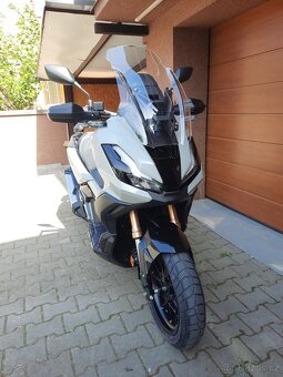 HONDA ADV 350 - 4