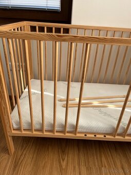 Dřevěná dětská postýlka borovice 120x60cm - 4