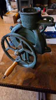 rucni loupac kukurice - 4