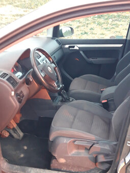 Volkswagen Touran 2.0 TDi - 4