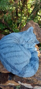 Zahradní dekorace- Spící kočka - 4