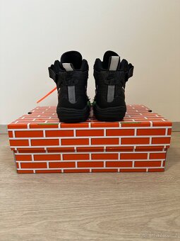 Off White x Nike Air Force 1 Mid Black - 4