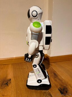 . . : : Dětský robot ZigyBot jako nový : : . . - 4