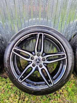 Mercedes AMG r19 dvourozmer - 4