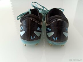 Kopačky Messi. - 4