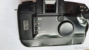 Canon EOS 5 - tělo - 4