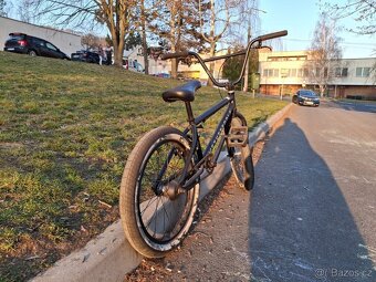 WETHEPEOPLE 2020 ARCADE MATT BLACK - 4