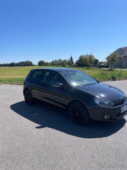VW Golf 1,2 TSI 77 kW Trendline - 4
