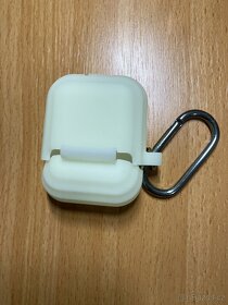 Air Pods 1, 2 - 4