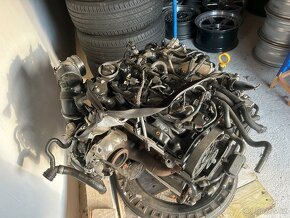 Motor CRL 2.0tdi 110kw. 70tkm. - 4
