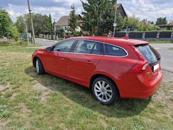 Volvo V60 D2 - 4