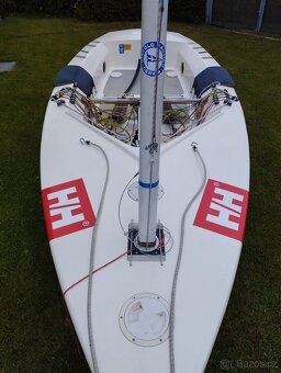 Plachetnice FINN - 4