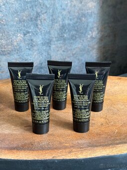 Makeupy YSL - 4