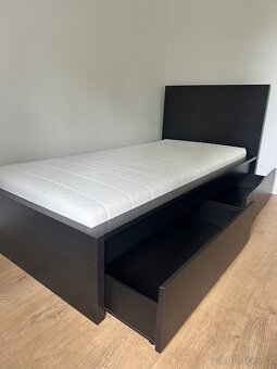 Postel Ikea Malm - 4