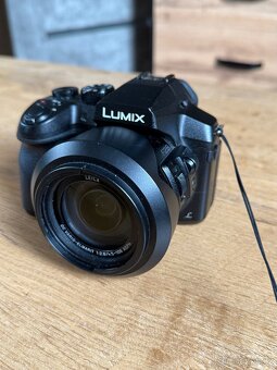 📸 Panasonic Lumix DMC-FZ300 - 4