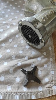 Mlýnek na maso Sfinx , váleček na těsto - 4