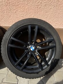 Celá BMW kola se zánovními zimáky - 4
