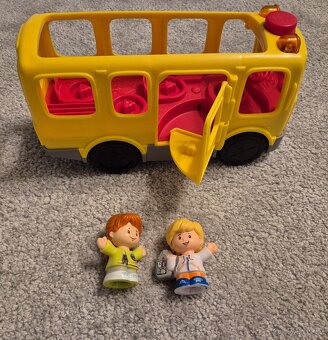 Fisher-Price Little People Školní autobus - 4