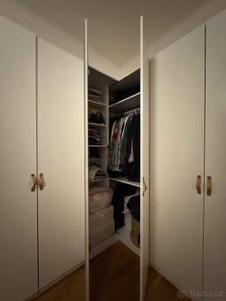 Rohová skříň IKEA PAX - 4