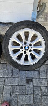 Pneumatiky s diskama original BMW 16 letni 4 kusy - 4