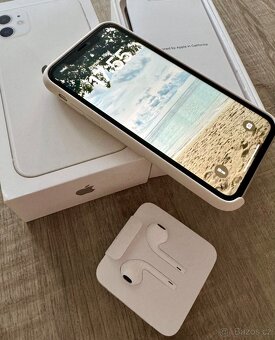 Apple iPhone 11, 64 GB, barva bílá - 4