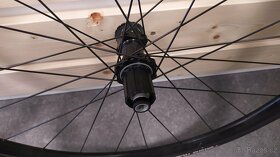 Silniční výplety Fulcrum Racing 600DB, Pláště Vittoria - 4